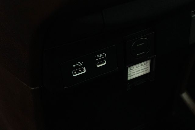 Used 2025 Honda Odyssey Van