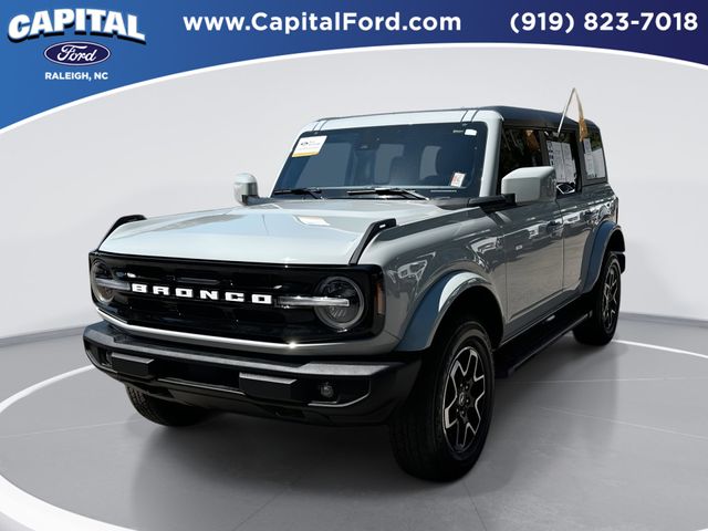 2023 Ford Bronco Outer Banks 4x4's photo