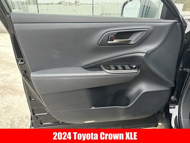 2024 Toyota Crown XLE 4