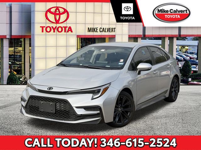 Classic Silver Metallic 2024 Toyota Corolla SE FWD Sedan Front-Wheel Drive Continuously Variable Transmission
