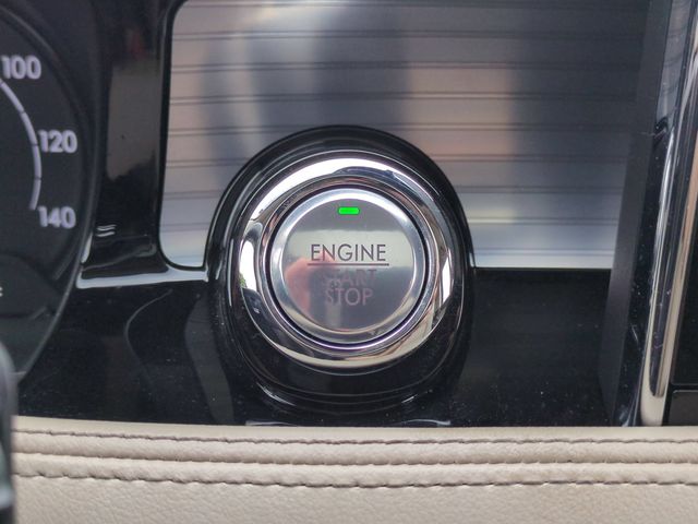 Used 2021 Brown Lincoln Standard image 26