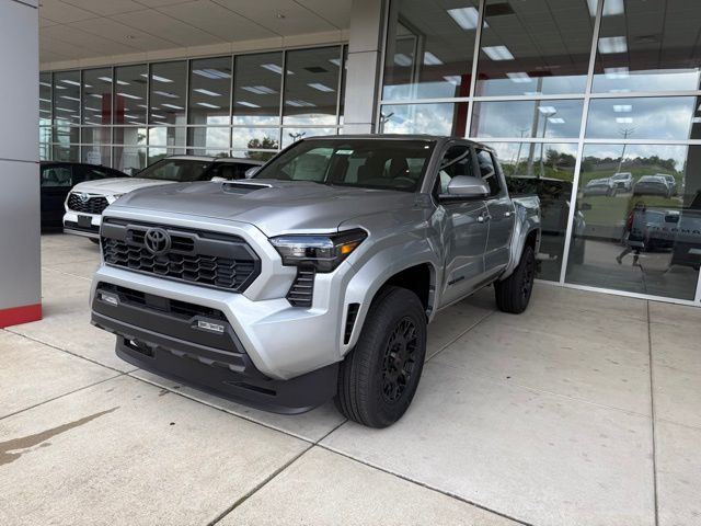 2025 Toyota Tacoma TRD Sport Double Cab photo 8