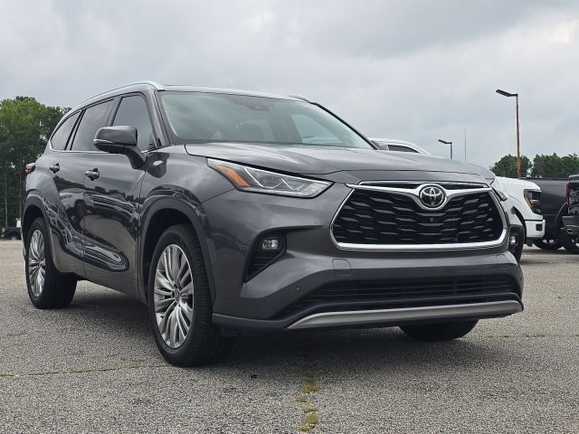 2023 Toyota Highlander Platinum:169299A