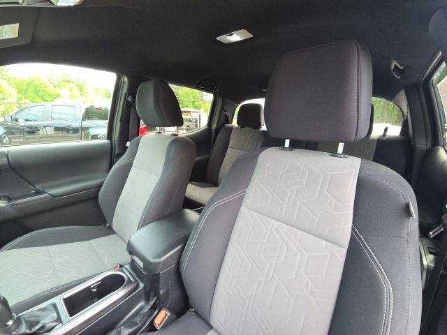 2023 Toyota Tacoma TRD Off-Road:45020A