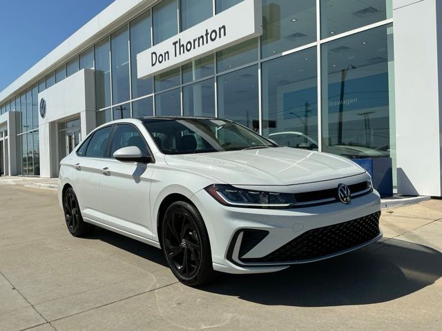 2025 Volkswagen Jetta SE FWD