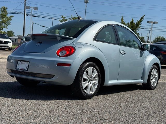 Used 2010 Volkswagen Beetle Hatchback