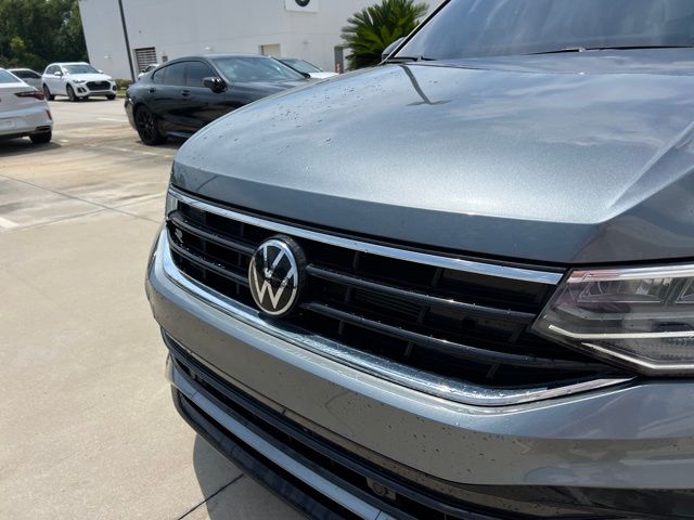 Used 2024 Volkswagen Tiguan SE R-LINE BLACK with VIN 3VVCB7AXXRM003785 for sale in Diberville, MS