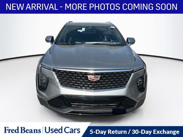 Argent Silver Metallic 2025 Cadillac XT4 Premium Luxury AWD SUV / Crossover Four-Wheel Drive 9-Speed Automatic
