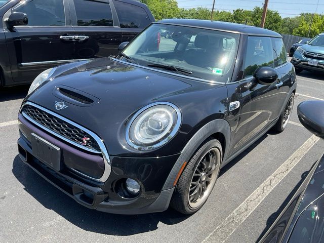 Midnight Black Metallic 2019 MINI Cooper Hatchback 6-Speed Automatic