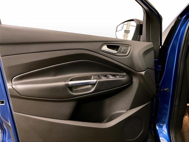 2019 Ford Escape SE Blue at Rochrich Mazda