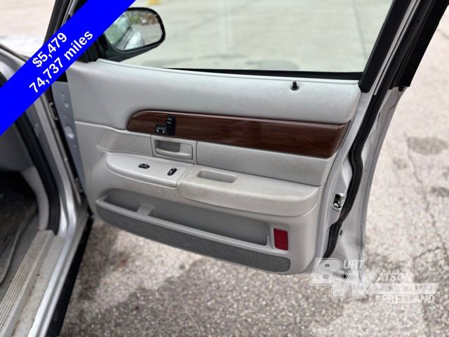 2003 Mercury Grand Marquis LS Premium photo