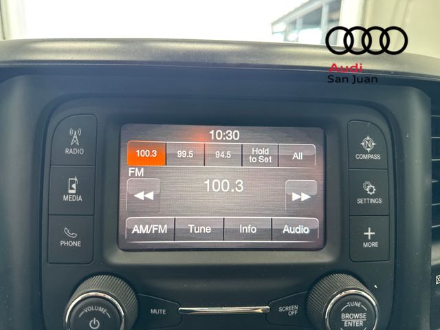 Used 2022 White Ram Big Horn/Lone Star image 17