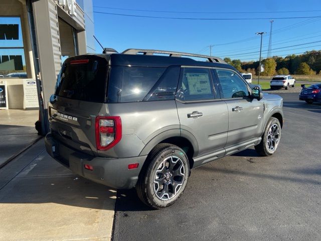 2025 Ford Bronco Sport Outer Banks - 2