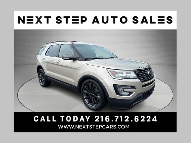 White Gold Metallic 2017 Ford Explorer SUV / Crossover All-Wheel Drive 6-Speed Automatic