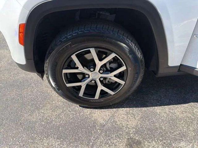 JeepGrand Cherokee18