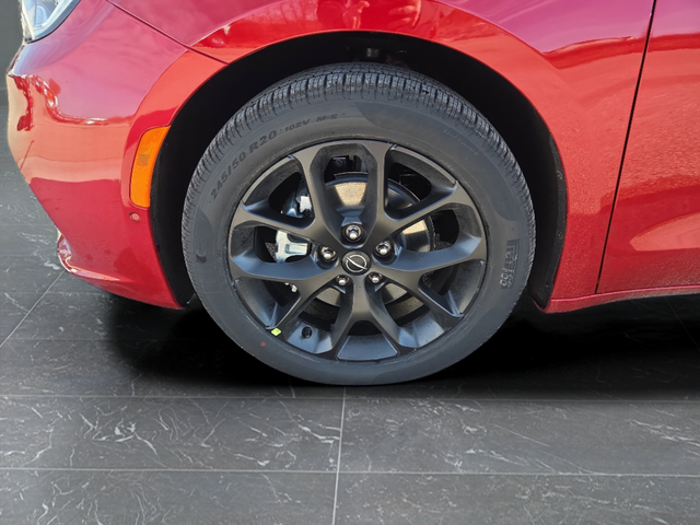 New 2026 Red Hot Pearlcoat Chrysler Select image 37