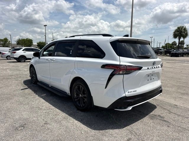 2025 Toyota Sienna - $51,988