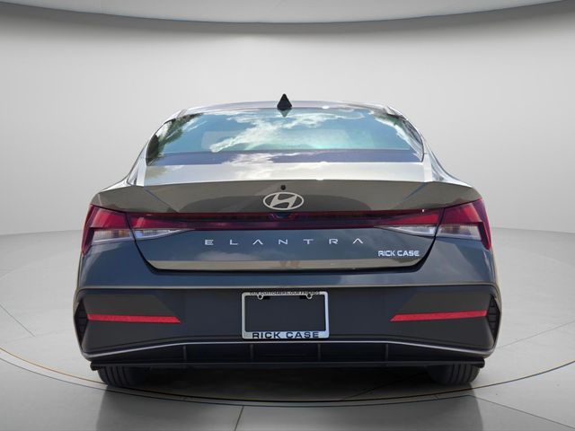 2026 Hyundai Elantra - $21,659
