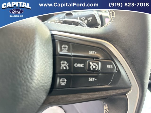 Used 2024 Gray Jeep Limited image 23