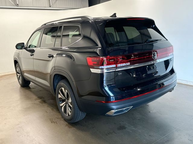 2026 Volkswagen Atlas 2.0T SE Black at South Hills CDJR