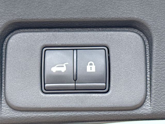 Used 2025 Nissan Rogue SUV