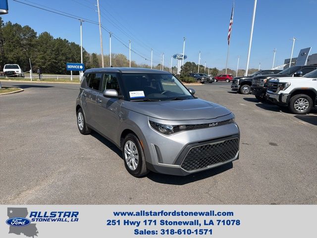 2023 Kia Soul LX FWD