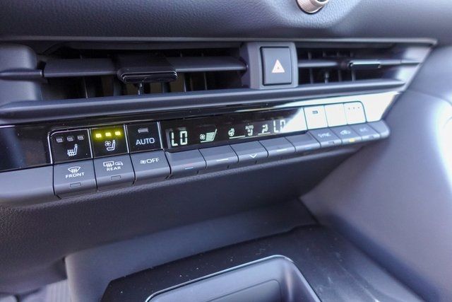 new 2025 Toyota Crown Signia car