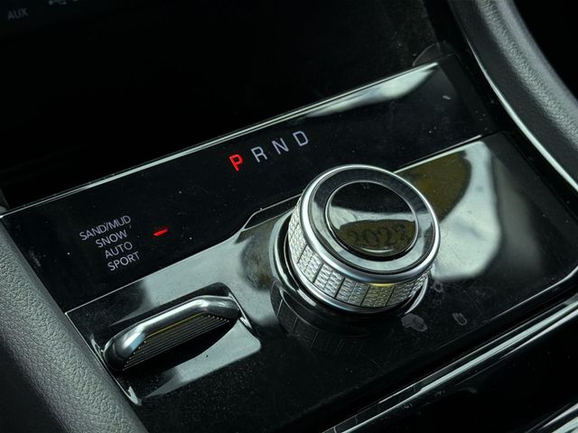 Used 2022 Silver Jeep Limited image 29