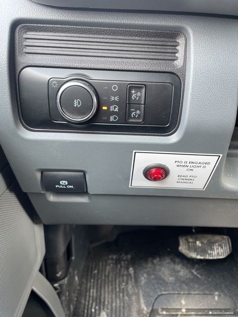 2024 Ford F-550 Super Duty 