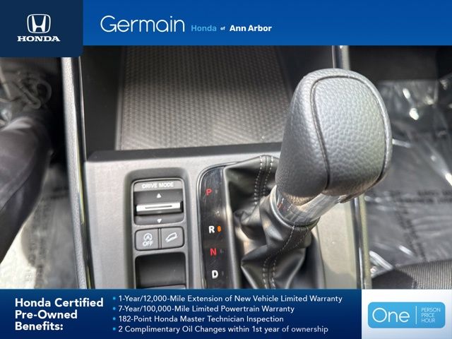 Certified Used 2025 Crystal Black Pearl Honda EX image 30