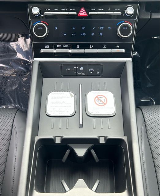 HyundaiSanta Fe15