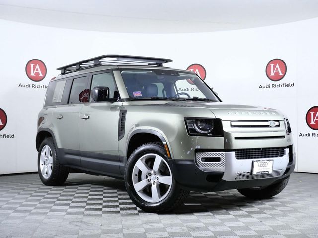 2022 Land Rover Defender 110 SE AWD
