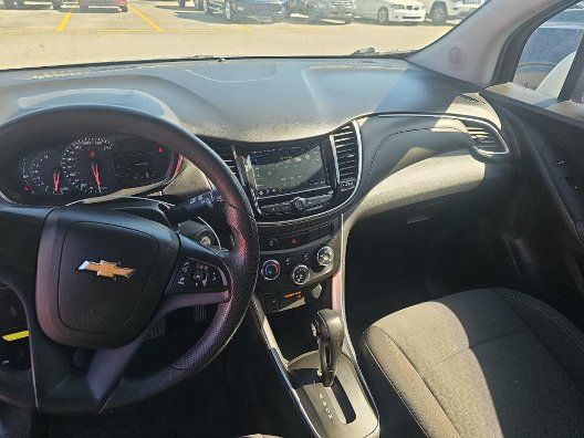 2018 Chevrolet Trax LS photo