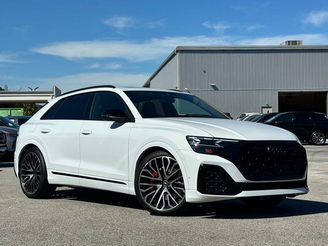2026 Audi SQ8 4.0T quattro Prestige
