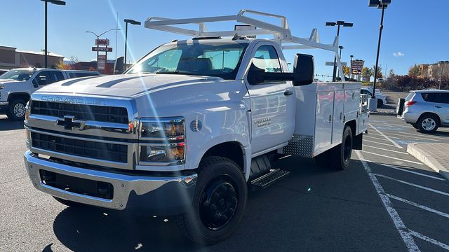 2023 Chevrolet Silverado 5500HD Work Truck 4