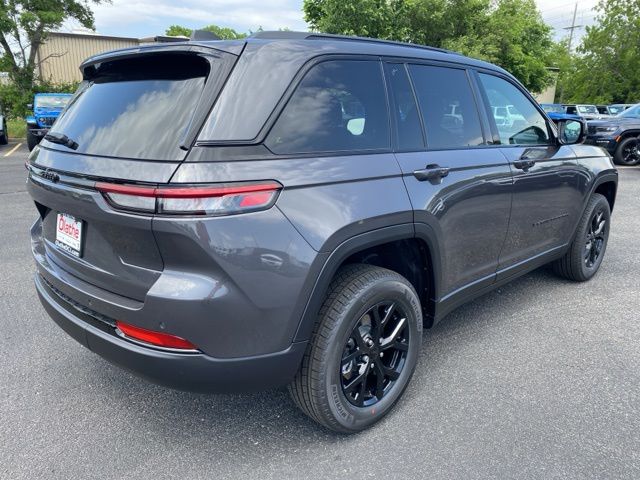 2024 Jeep Grand Cherokee Altitude 5