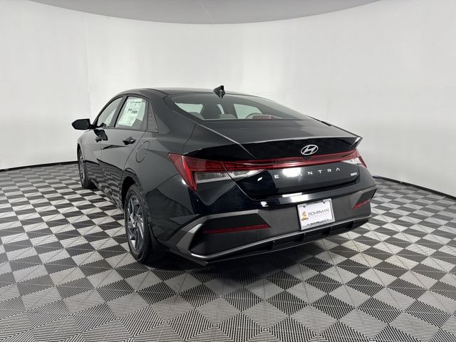 New 2025 Hyundai Elantra Hybrid For Sale in Indianapolis, IN