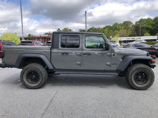 Used 2020 Gray Jeep Sport image 2