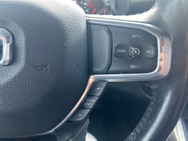 Used 2021 Black Ram Laramie image 12