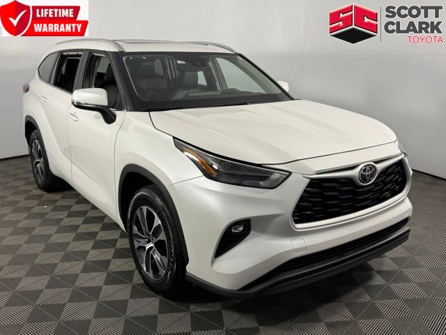 2025 Toyota Highlander XLE