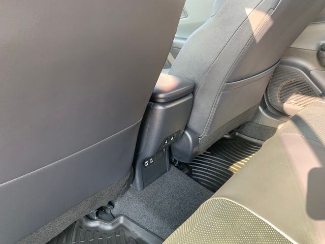 Used 2024 Toyota Prius Hatchback