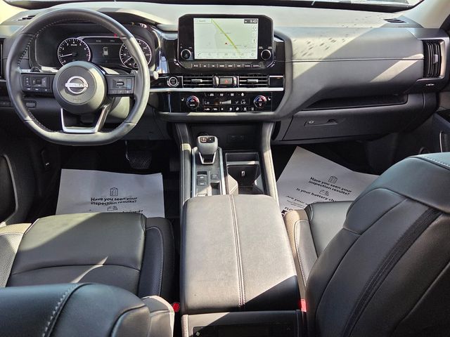 Used 2024 Gray Nissan SL image 8