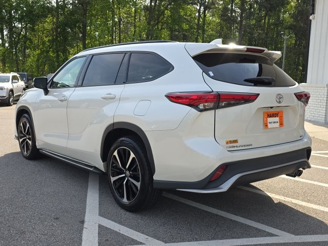 2021 Toyota Highlander XSE:44527B