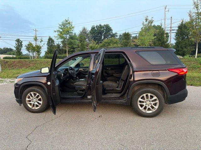 2021 Chevrolet Traverse LT Red at Bob Ruth Ford