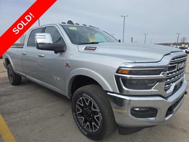 2026 RAM 3500 Limited Crew Cab LB 4WD