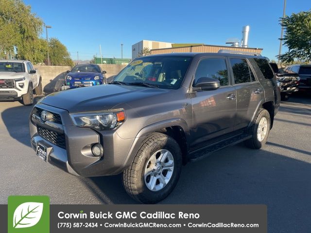 2015 Toyota 4Runner SR5 28