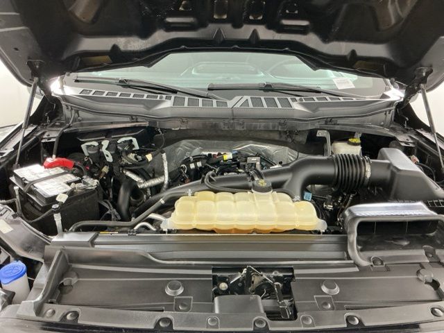 Used 2023 Black Ford XL image 26