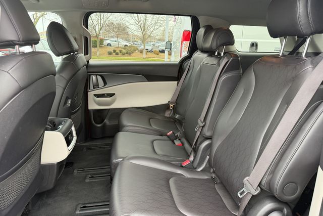 used 2024 Kia Carnival car, priced at $27,448