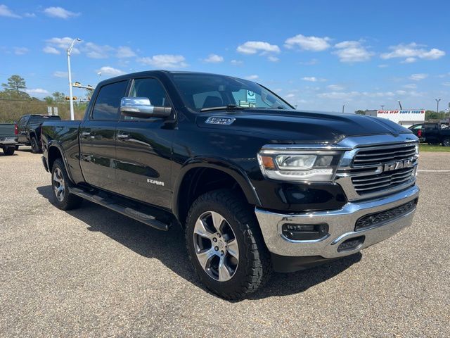 2019 RAM 1500 Laramie Crew Cab 4WD