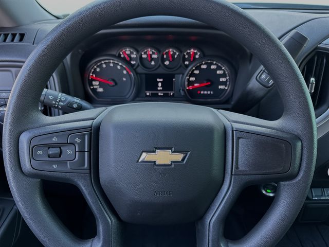 2025 Chevrolet Silverado 1500 Custom 20